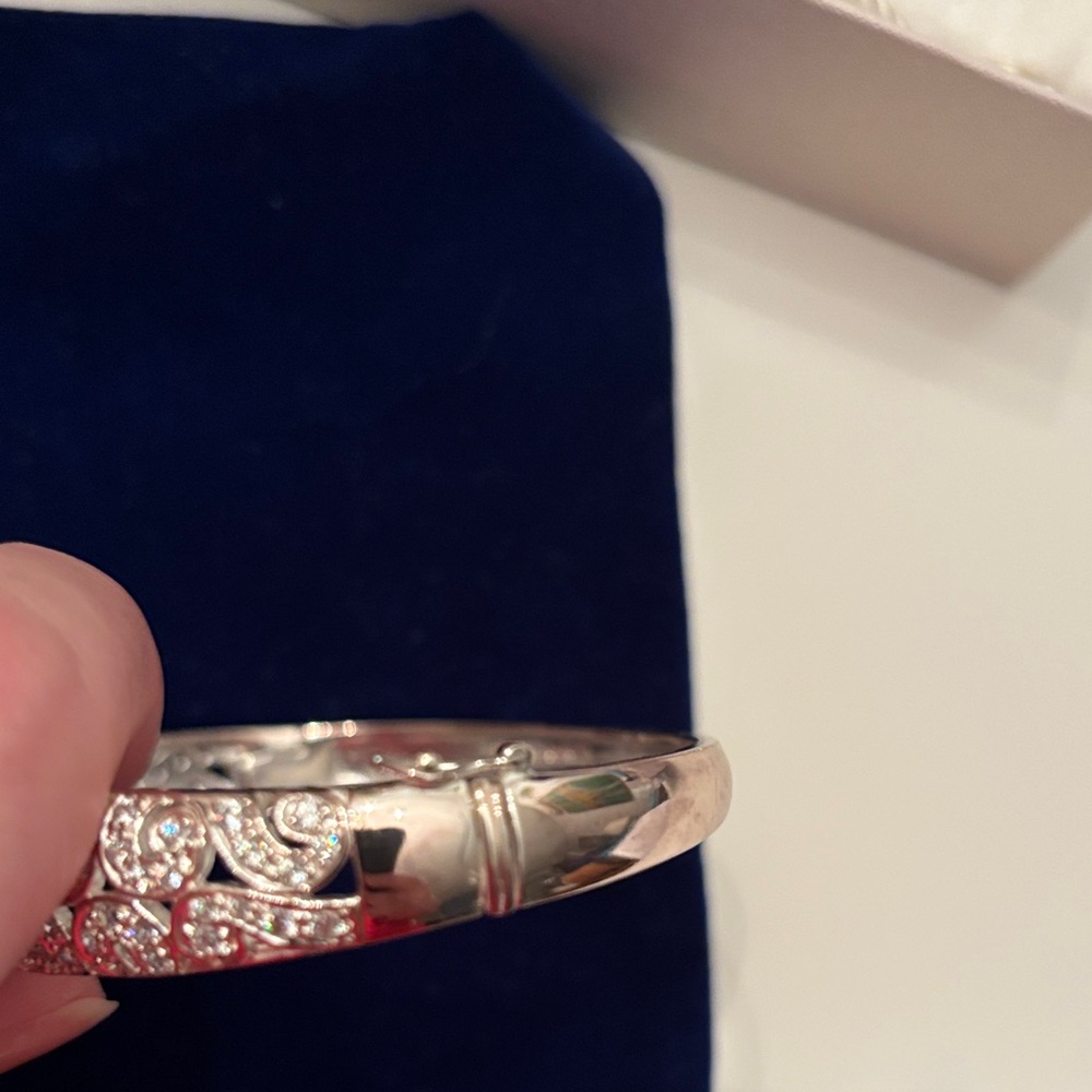 925 Sterling Silver and Zircons Swirl design gorgeous Bracelet - Picture 4 of 10